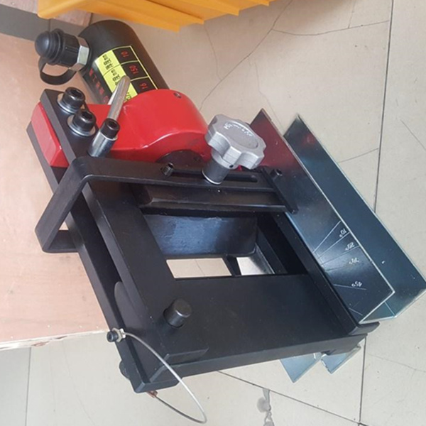 hydraulic bending machine