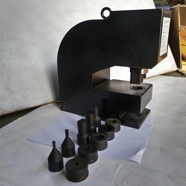 portable hydraulic punching machine